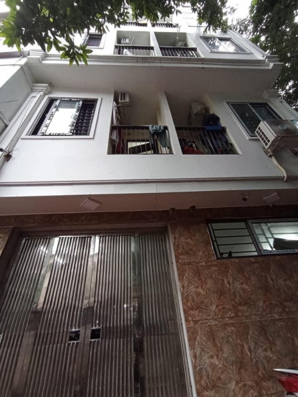  Bán nhà CCMN - TRUNG TÂM Ba Đình - Hoàng Hoa Thám - 7 Tầng - DT 70m - MT 6m - Giá 10 tỷ .