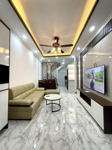 Bán nhà đẹp Thượng Đình, hàng xóm Royal City, 33m2 x 5 Tầng, 4.98 tỷ
