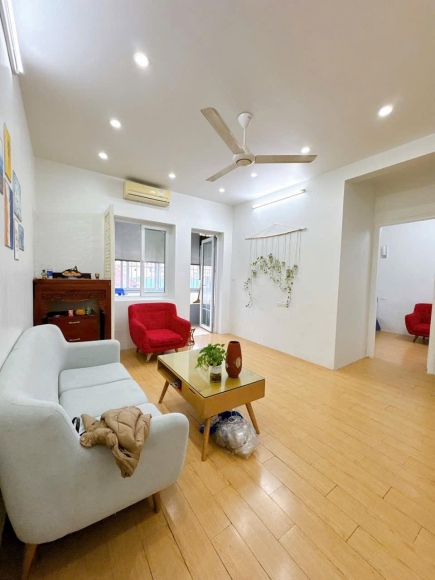 3.98tỷ-80m2-Tập Thể đẹp-tặng full nội thất như hình- Vĩnh Phúc- Ba Đình.