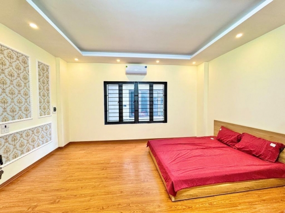  HOT HOT NHÀ MỚI TOANH-BA GÁC ĐỖ CỬA-ĐẦY ĐỦ TIỆN ÍCH